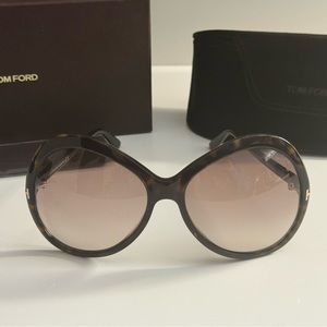 Tom Ford Rose oversized tortoiseshell sunglasses